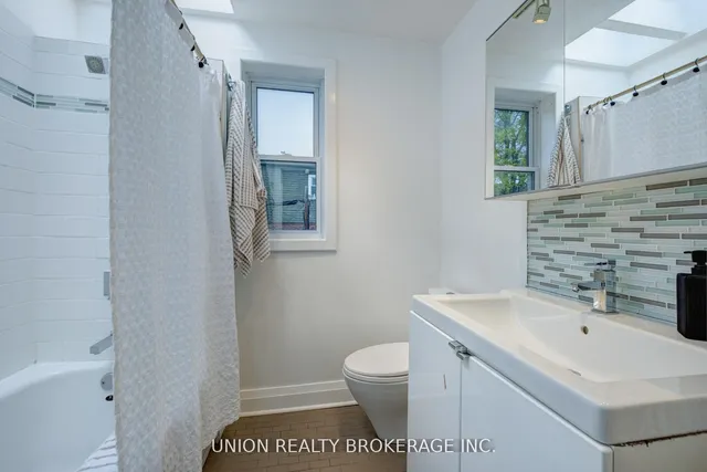 Additional image 18 of 1666 Gerrard St