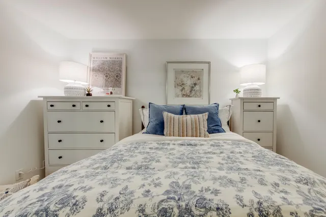 Additional image 16 of 59 East Liberty St Unit 401