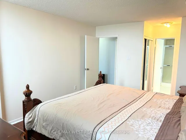 Additional image 18 of 8 Lisa St Unit 2506