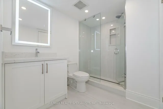 Additional image 35 of 8C Clairtrell Rd