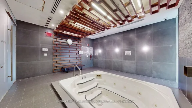 Additional image 7 of 300 Front St Unit 307