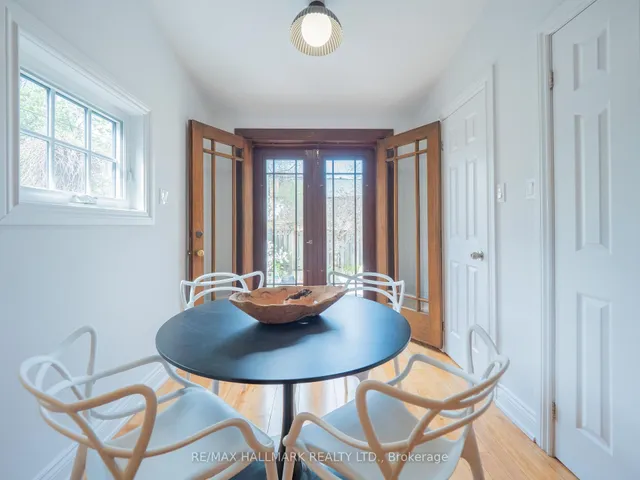 Additional image 19 of 142 Heward Ave