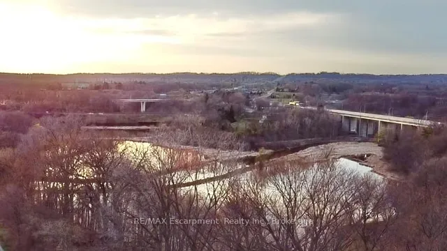 Additional image 39 of 1060 Brook View Ave