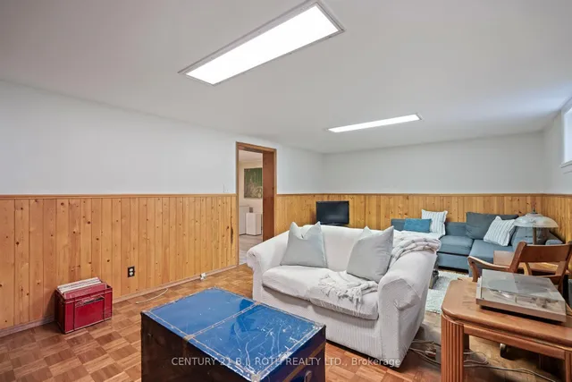 Additional image 33 of 68 Maywood Park