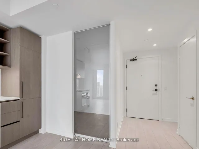 Additional image 23 of 55 Mercer St Unit 4112