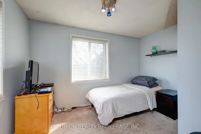 Additional image 12 of 24 Benlamond Ave