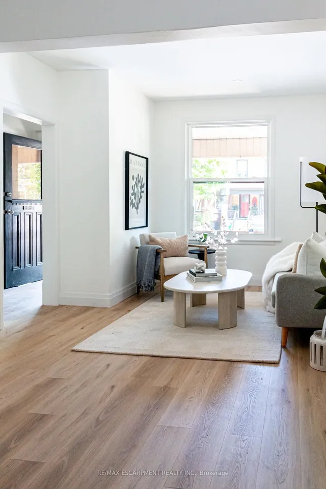 Additional image 8 of 30 Cedar Ave