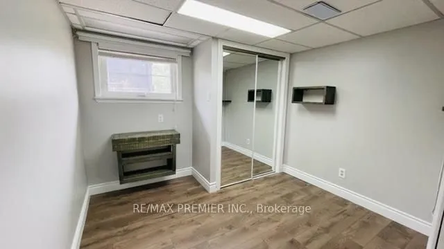 Additional image 17 of 581 Laural Dr