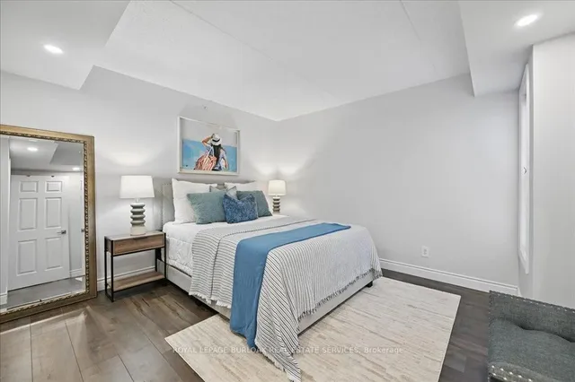 Additional image 23 of 1421 Walker's Line Unit 211