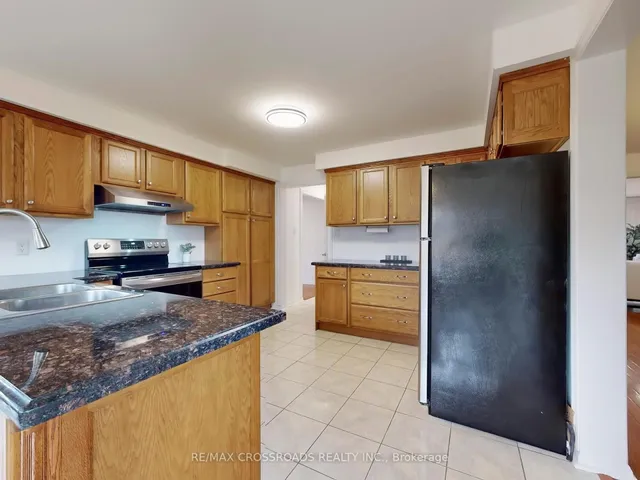 Additional image 8 of 896 Willowbank Tr