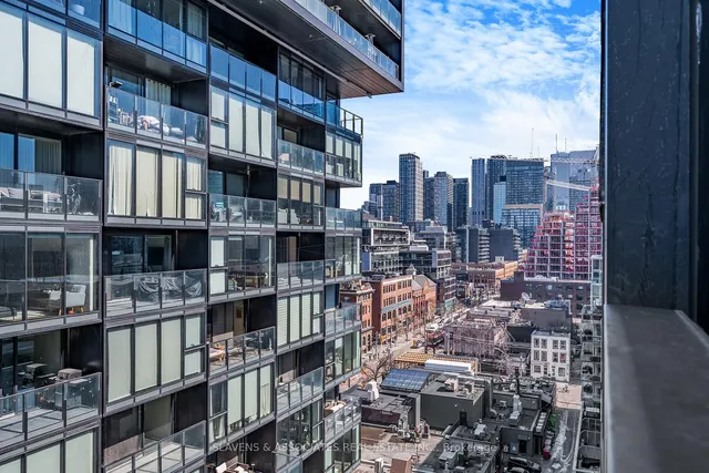 Additional image 28 of 38 Stewart St Unit 1104