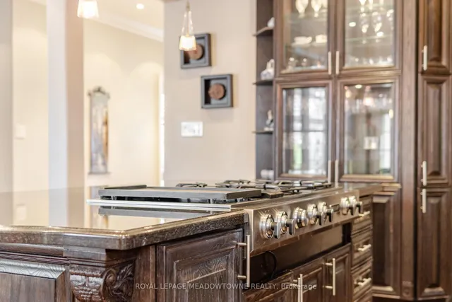 Additional image 19 of 915 Gaslight Way