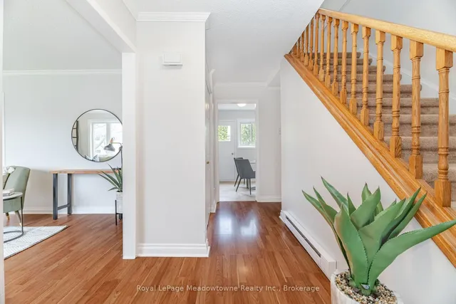 Additional image 9 of 204 Bousfield Cres