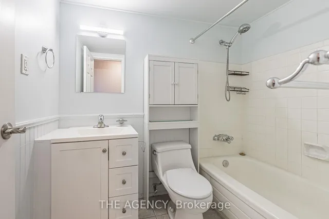 Additional image 20 of 975 Warwick Crt Unit 1410