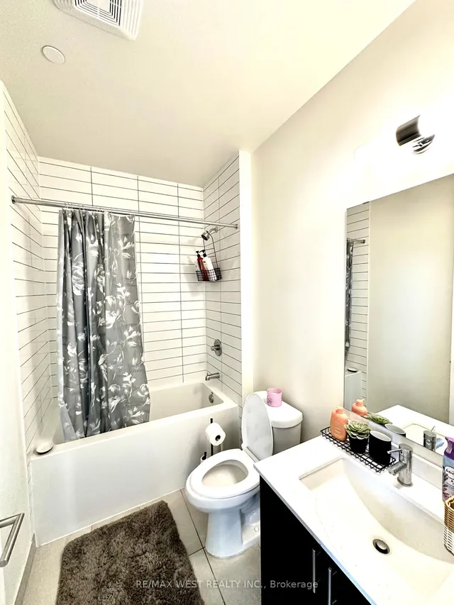 Additional image 13 of 509 Dundas St Unit 804