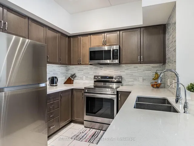 Additional image 10 of 650 Sauve St Unit 311