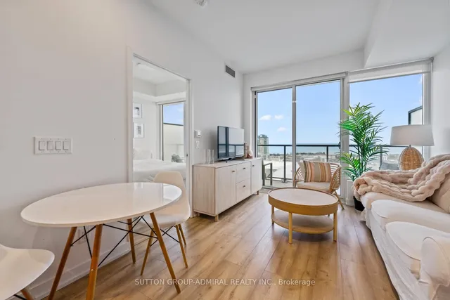 Additional image 17 of 135 East Liberty St Unit 1901