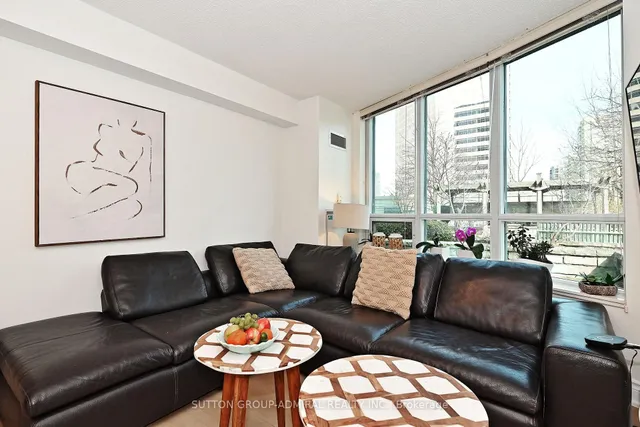 Additional image 12 of 15 Greenview Ave Unit 305