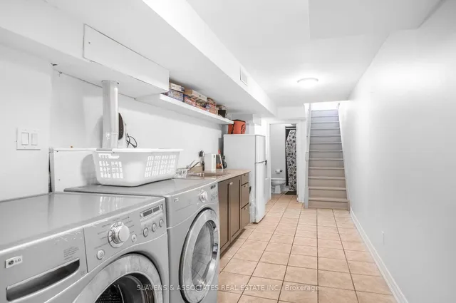 Additional image 26 of 443 Concord Ave