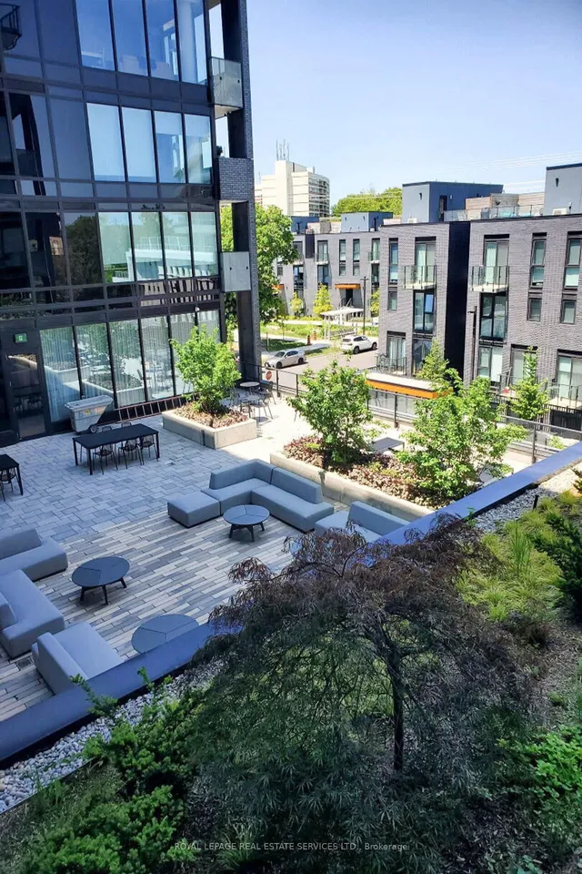 Additional image 24 of 4208 Dundas St Unit 505