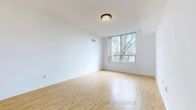 Additional image 17 of 28 Empress Ave Unit 505