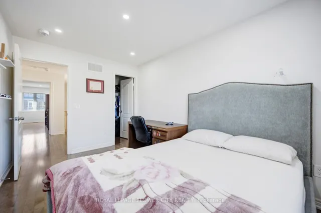 Additional image 35 of 79 Yellowknife Rd