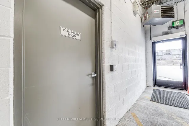 Additional image 38 of 1 Redfern Ave Unit 424