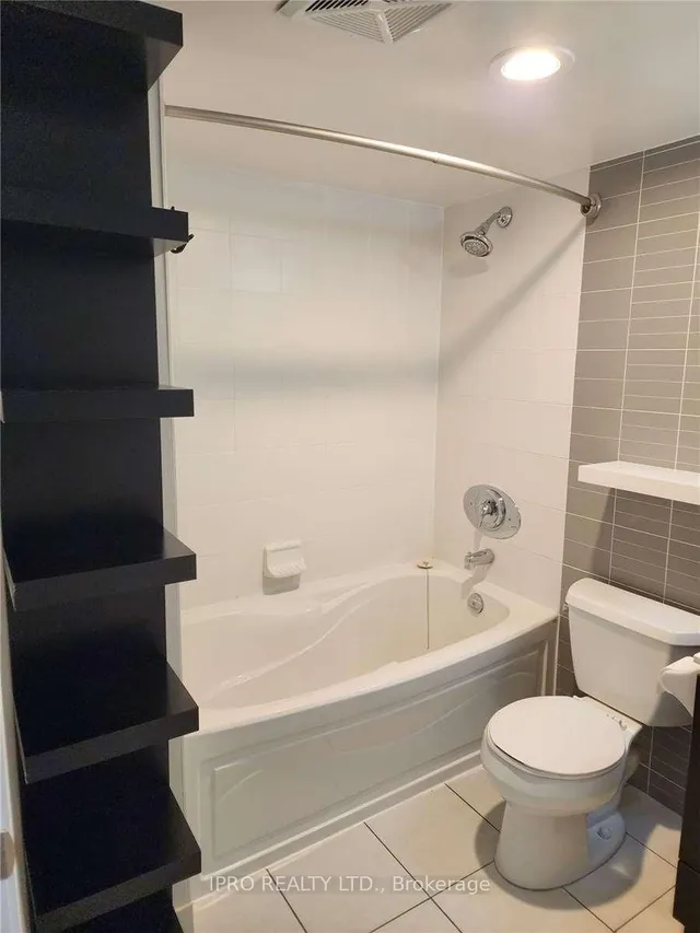 Additional image 9 of 225 Sherway Gdns Unit 2709