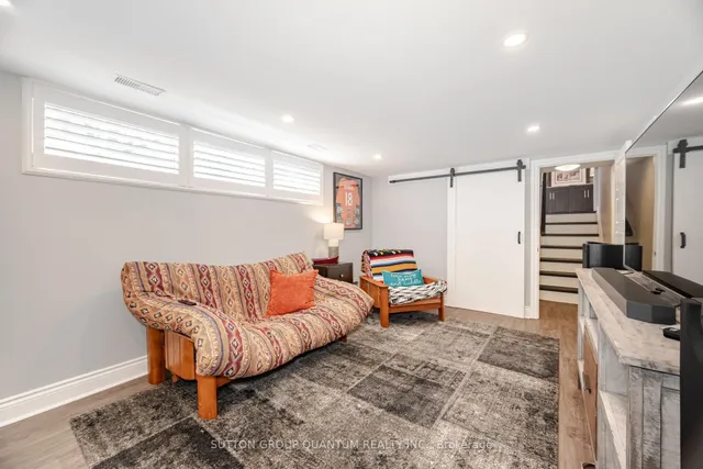 Additional image 42 of 608 Rosedale Cres