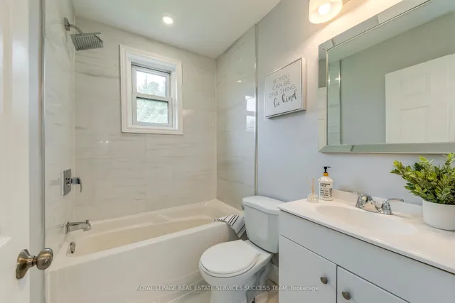 Additional image 35 of 706 West 5th St