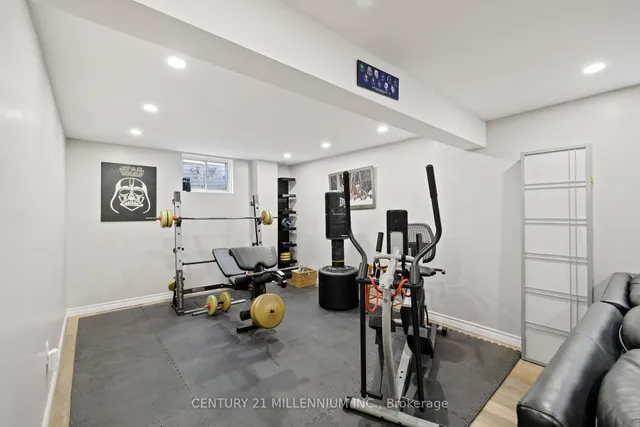 Additional image 32 of 4 Marchmount Cres