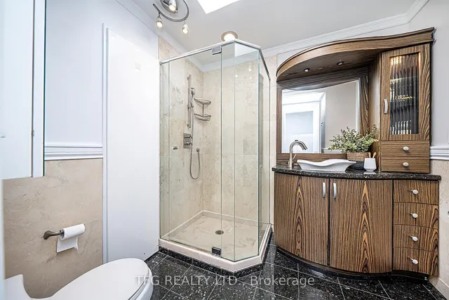 Additional image 28 of 120 Glen Manor Dr Unit 7