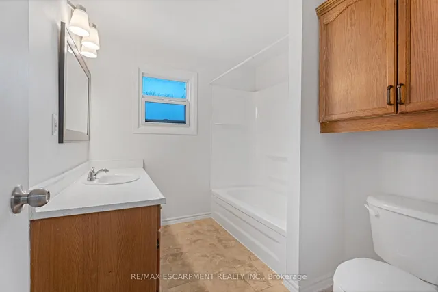 Additional image 21 of 1301 UPPER GAGE Ave Unit 33