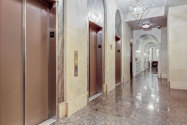 Additional image 15 of 1 King St Unit 1009