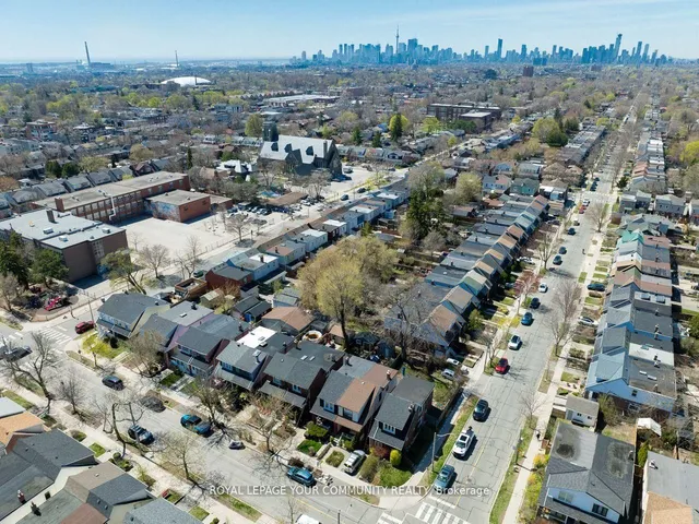 Additional image 17 of 98 Woodmount Ave