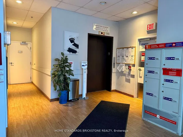 Additional image 2 of 15 Maplewood Ave Unit 1111