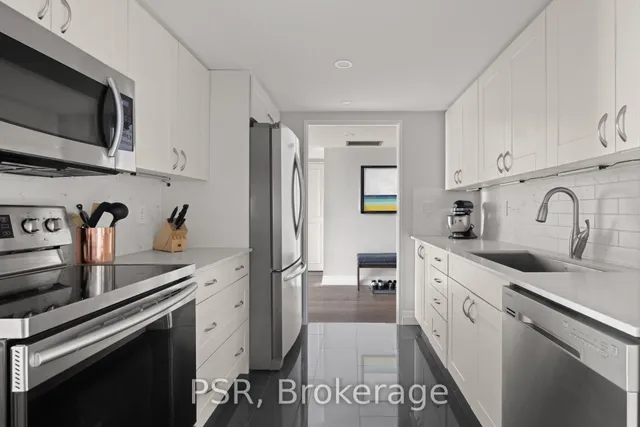 Additional image 8 of 30 Wellington St Unit 1103