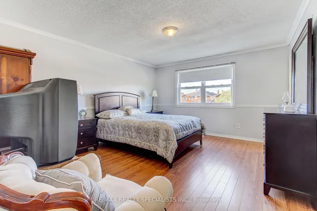 Additional image 28 of 98 Tulip Dr