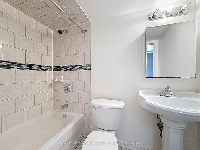 Additional image 38 of 1354 Weir Chse