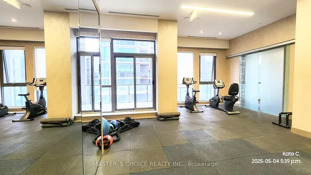 Additional image 35 of 15 Zorra St Unit 2002