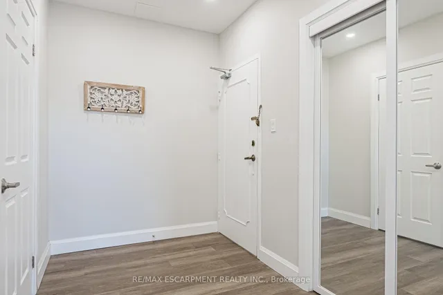 Additional image 5 of 30 Harrisford St Unit 102