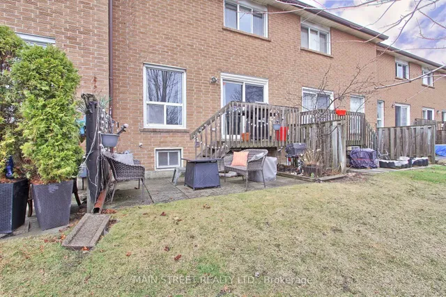 Additional image 24 of 725 Vermouth Ave Unit 18