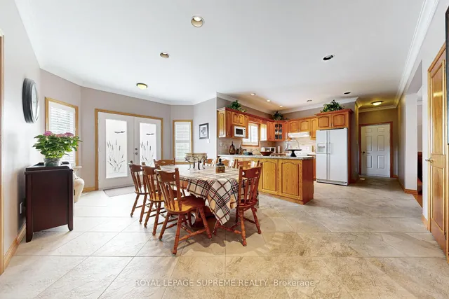 Additional image 14 of 10 Freeman Rd