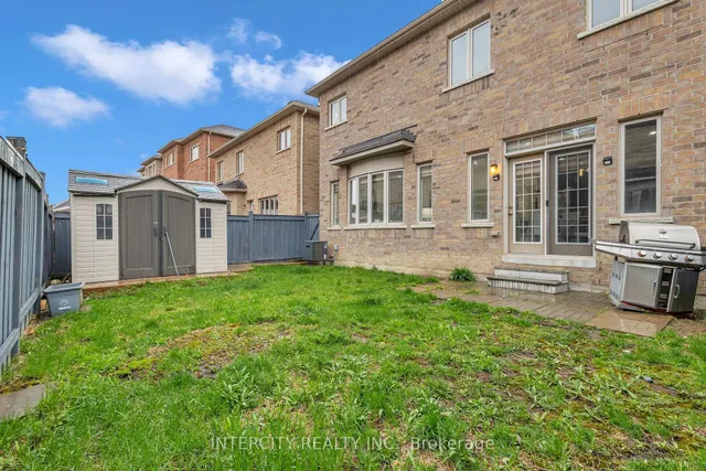 Additional image 46 of 98 Lola Cres