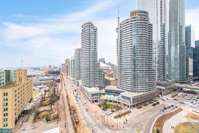 Additional image 35 of 77 Harbour Sq Unit 1812