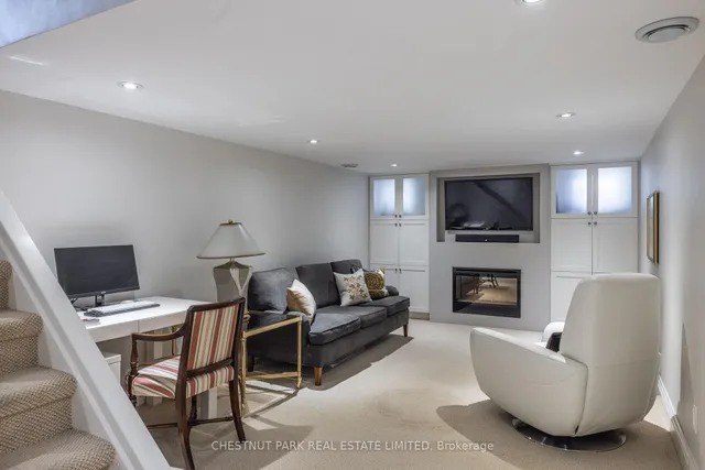 Additional image 28 of 47 Glenellen Dr