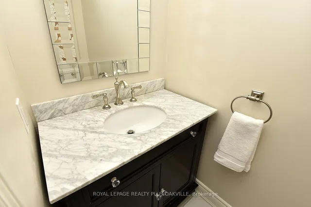 Additional image 32 of 81 Jerome Park Dr