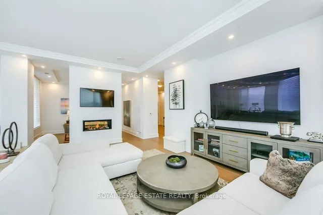 Additional image 4 of 1441 Elgin St Unit Ph602