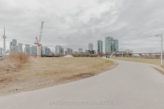 Additional image 40 of 50 Ordnance St Unit 2506