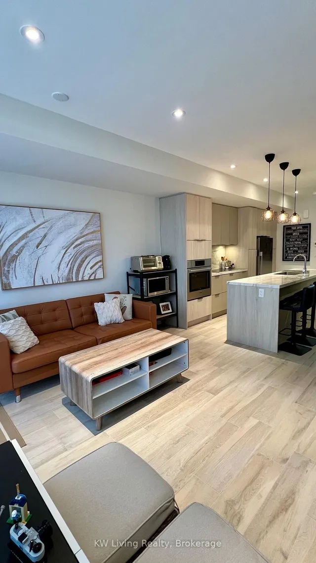 Additional image 3 of 32 Sonic Way